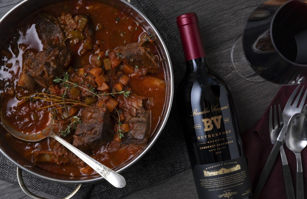Braised Beef Short Ribs with Tomato and Red Wine Sauce